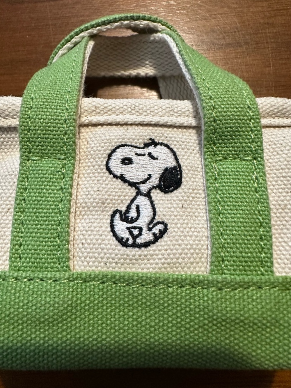 LITTLE BEAST x PEANUTS Snoopy Poop Bag Holder - Picture 7 of 7